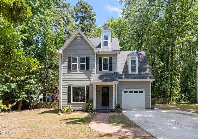 Photo 1 of Single family home for sale at 7504 Waverly Pl, Raleigh, NC 27613 | MLS# 10174511 | Listing updated on 2026-09-21