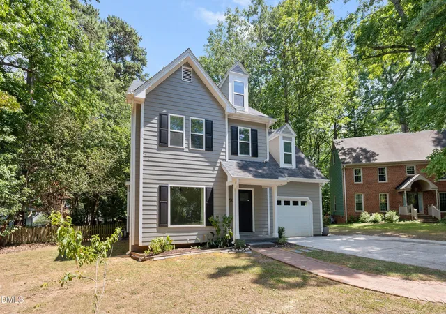 Photo 4 of Single family home for sale at 7504 Waverly Pl, Raleigh, NC 27613 | MLS# 10174511 | Listing updated on 2026-09-21