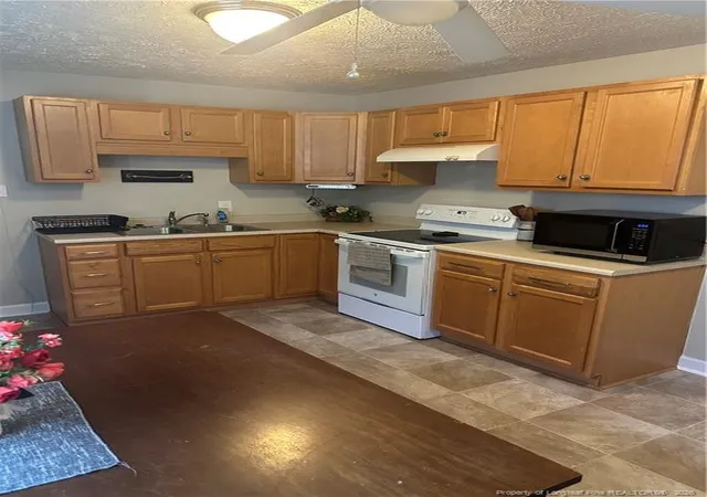 4th image of 3227 Legion Rd, Hope Mills, NC 28348 | MLS# 764299