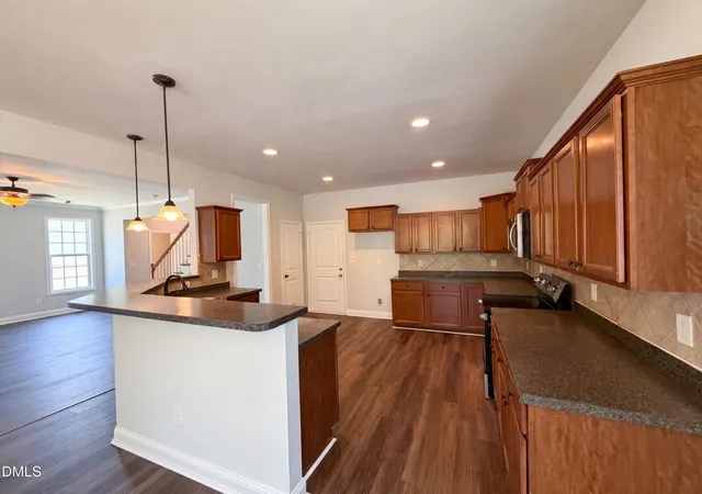 Photo 3 of Single family home for sale at 858 Omaha Dr, Broadway, NC 27505 | MLS# 10177024 | Listing updated on 2026-10-01