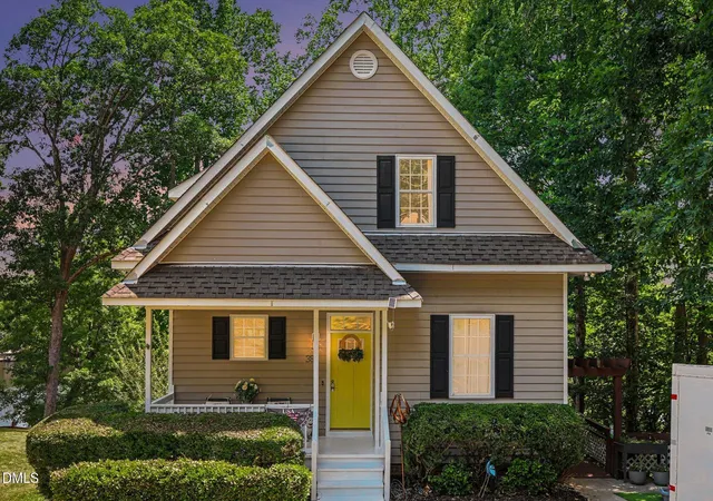 2nd image of 383 Sagamore Dr, Louisburg, NC 27549 | MLS# 10175138