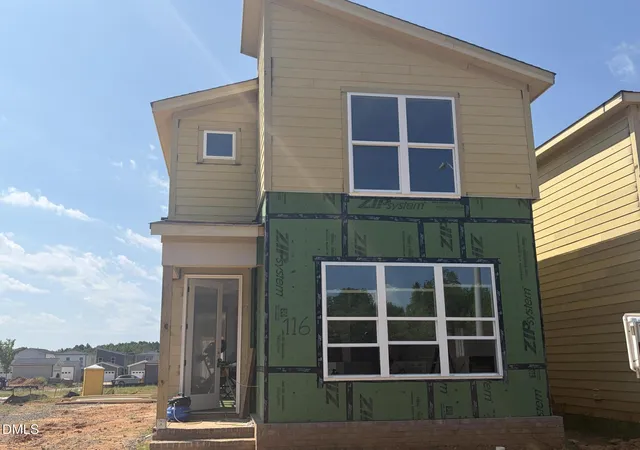 Photo 1 of Single family home for sale at 116 N Village Pkwy, Pittsboro, NC 27312 | MLS# 10174035 | Listing updated on 2026-08-24