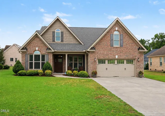 Photo 1 of Single family home for sale at 1404 Sunset Dr, Goldsboro, NC 27534 | MLS# 10174111 | Listing updated on 2026-07-23