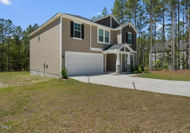 Photo 3 of Single family home for sale at 164 Rocking Horse Ln, Sanford, NC 27332 | MLS# 10174098 | Listing updated on 2026-09-04