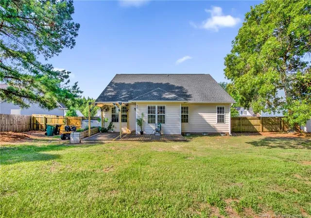 32nd image of 4114 Batesburg Dr, Hope Mills, NC 28348 | MLS# 764311