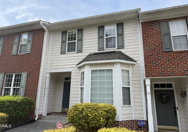 Photo 2 of Townhouse for sale at 11 Signet Dr, Durham, NC 27704 | MLS# 10174647 | Listing updated on 2026-07-18