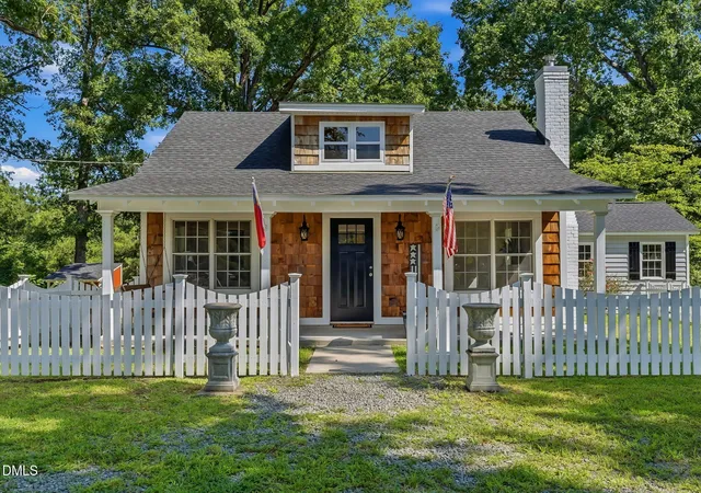 Photo 3 of Sale Pending at 4696 James Royster Rd, Oxford, NC 27565 | MLS# 10187432 | Listing updated on 2026-08-25