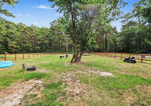 Homes for sale in Autryville, NC | 1960 Ava Rd, Autryville, NC 28318 | MLS# 10174820