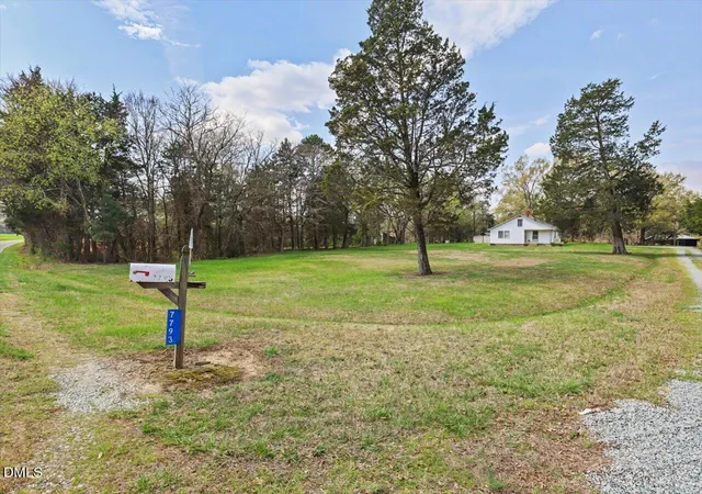 Homes for sale in Leasburg, NC | 7793 Ridgeville Rd, Leasburg, NC 27291 | MLS# 10174125