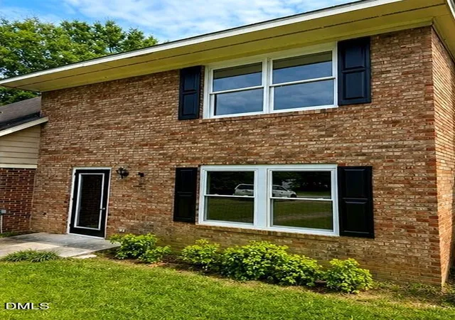 2nd image of 113 Brightwood Cir, Dunn, NC 28334 | MLS# 10174385