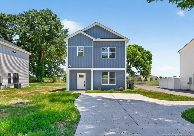 Photo 1 of Sale Pending at 1021 E Harnett St, Dunn, NC 28334 | MLS# 764348 | Listing updated on 2026-08-26