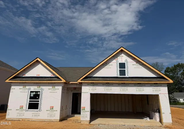 Photo 2 of Single family home for sale at 83 Chardonnay Dr, Lillington, NC 27546 | MLS# 10174149 | Listing updated on 2026-08-31