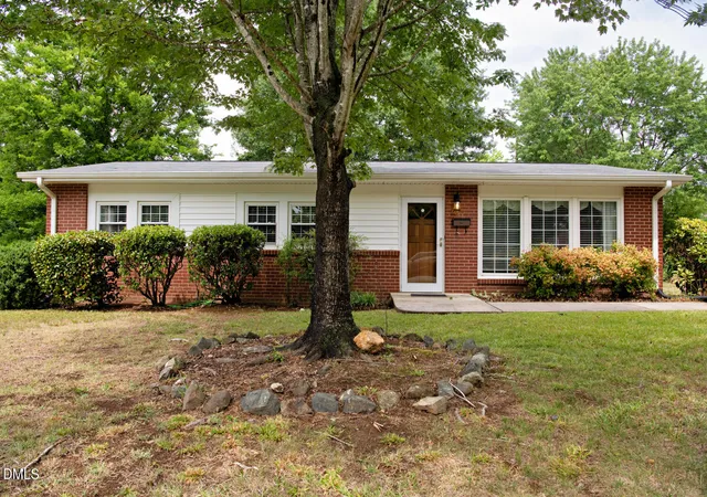 1st image of 731 Oakgrove Dr, Graham, NC 27253 | MLS# 10175836