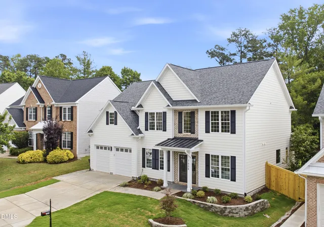 Photo 1 of Single family home for sale at 7608 Silver View Ln, Raleigh, NC 27613 | MLS# 10174631 | Listing updated on 2026-08-17