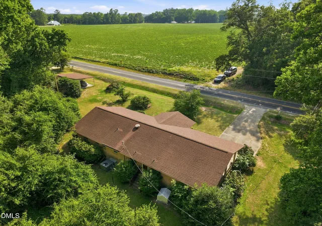 Homes for sale in Salemburg, NC | 1766 Mcphail Rd, Salemburg, NC 28385 | MLS# 10174538