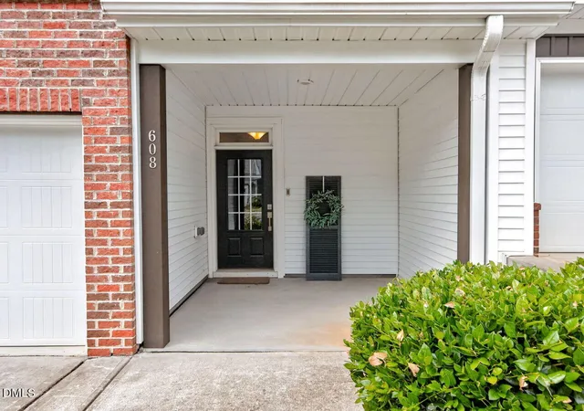 2nd image of 608 Great Eno Path, Hillsborough, NC 27278 | MLS# 10174839