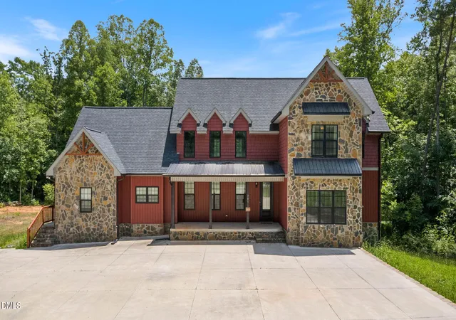 2nd image of 301 Punkin Ridge Ln, Winston Salem, NC 27107 | MLS# 10174234
