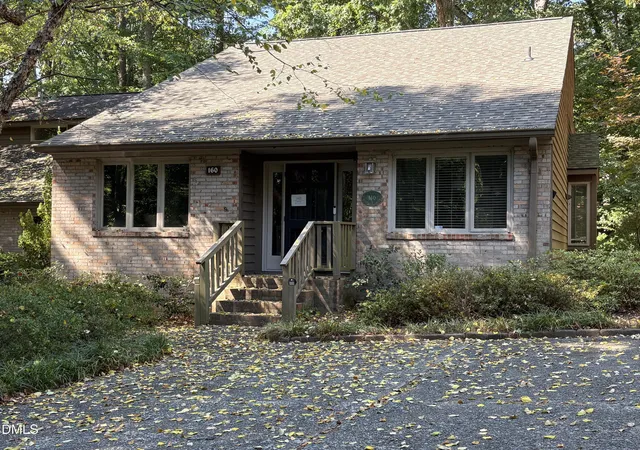 4th image of 160 Montrose Dr, Durham, NC 27707 | MLS# 10174699