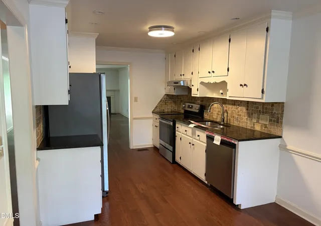5th image of 160 Montrose Dr, Durham, NC 27707 | MLS# 10174699