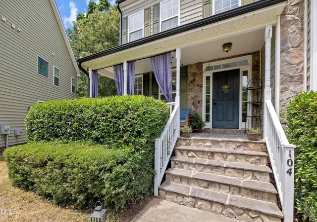 Photo 3 of Sale Pending at 104 Big Laurel Ct, Holly Springs, NC 27540 | MLS# 10174773 | Listing updated on 2026-08-29