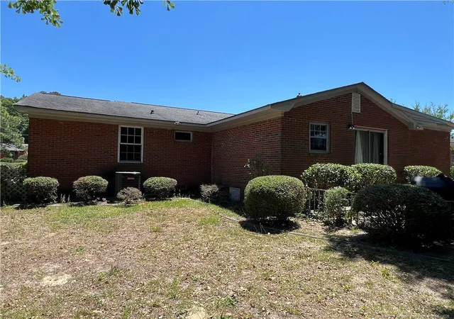 Homes for sale in Spring Lake, NC | 1007 Lisa Cir, Spring Lake, NC 28390 | MLS# 764318