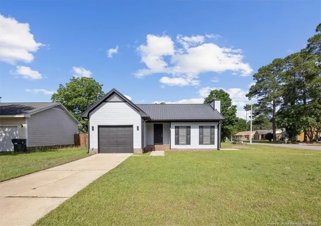 4th image of 504 Offing Dr, Fayetteville, NC 28314 | MLS# 764400