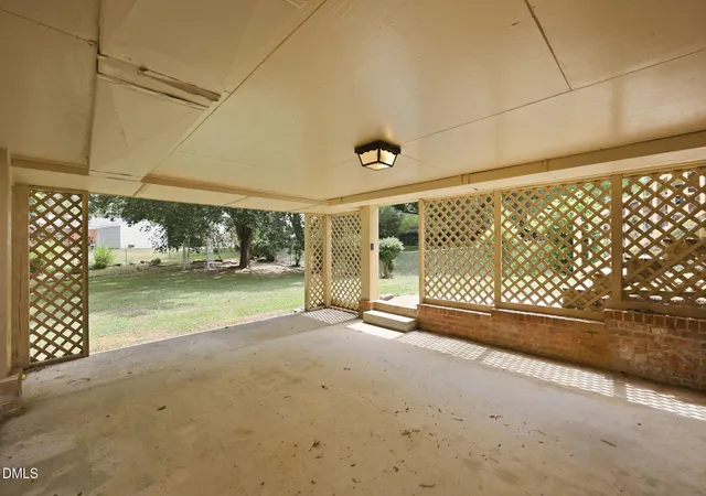 Photo 3 of Single family home for sale at 212 Hillcrest Dr, Oxford, NC 27565 | MLS# 10174774 | Listing updated on 2026-07-18