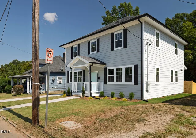 Photo 2 of Single family home for sale at 101 S Maple St, Durham, NC 27703 | MLS# 10174338 | Listing updated on 2026-07-18