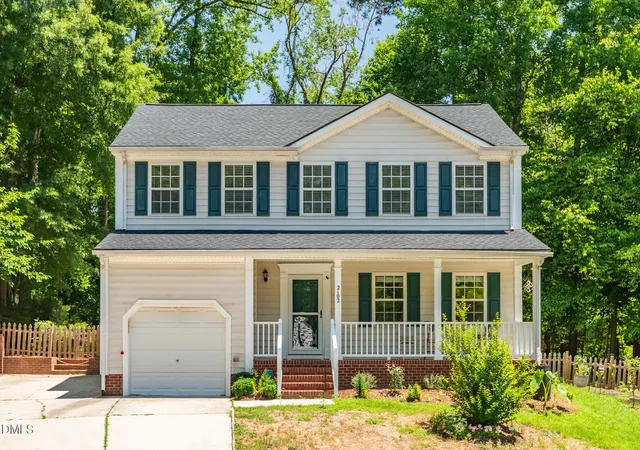 Homes for sale in Durham, NC | 2102 Meade Ln, Durham, NC 27707 | MLS# 10175028