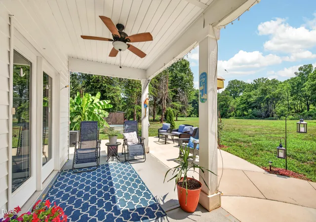 Homes for sale in Pittsboro, NC | 1287 Hadley Mill Rd, Pittsboro, NC 27312 | MLS# 10178576