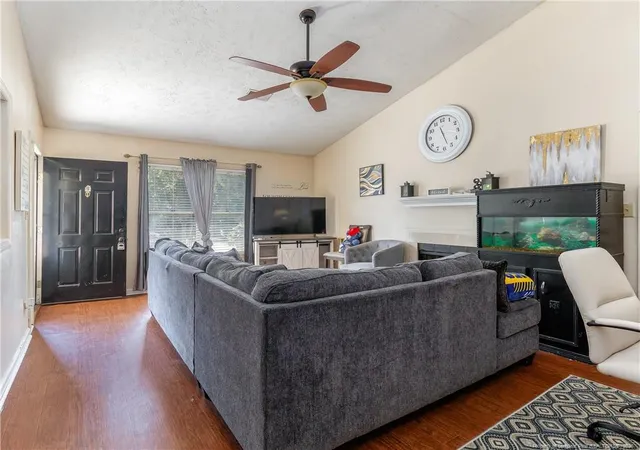 Photo 4 of Single family home for sale at 2828 Rosemeade Dr, Fayetteville, NC 28306 | MLS# 764415 | Listing updated on 2026-08-22