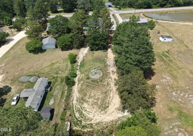 19th image of 8921 Us Hwy 301 S, Four Oaks, NC 27524 | MLS# 10178977