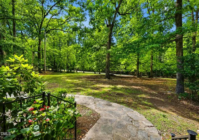 3rd image of 4505 Renfrew Dr, Durham, NC 27705 | MLS# 10176671