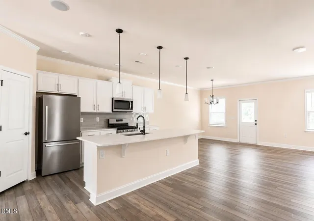 2nd image of 2113 Bethpage Dr, Fuquay Varina, NC 27526 | MLS# 10175038