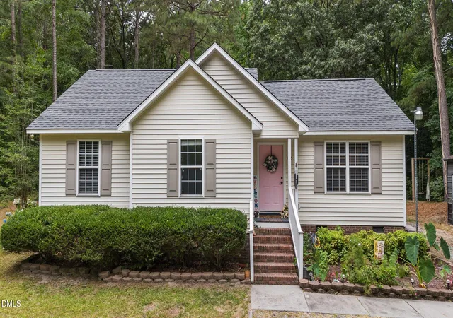 1st image of 155 Hilltop Dr, Four Oaks, NC 27524 | MLS# 10174357