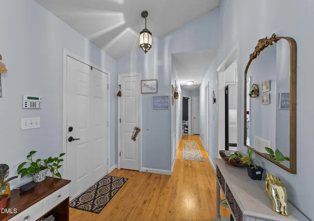 5th image of 155 Hilltop Dr, Four Oaks, NC 27524 | MLS# 10174357