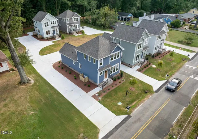 Photo 2 of Single family home for sale at 2803 B Fawn Ave, Durham, NC 27705 | MLS# 10174362 | Listing updated on 2026-08-24