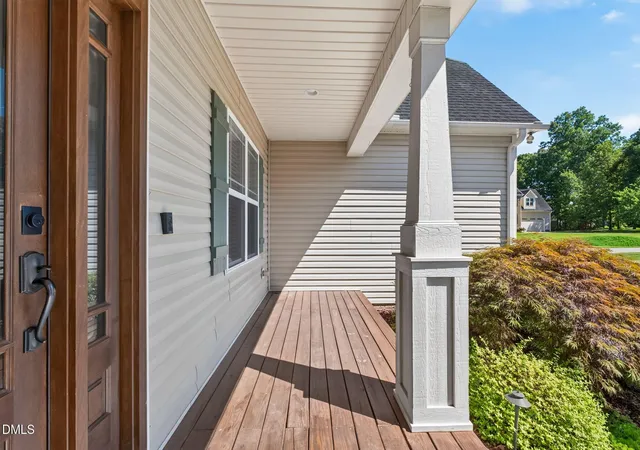 Photo 3 of Single family home for sale at 107 Smithsanders Ct, Smithfield, NC 27577 | MLS# 10174446 | Listing updated on 2026-09-17