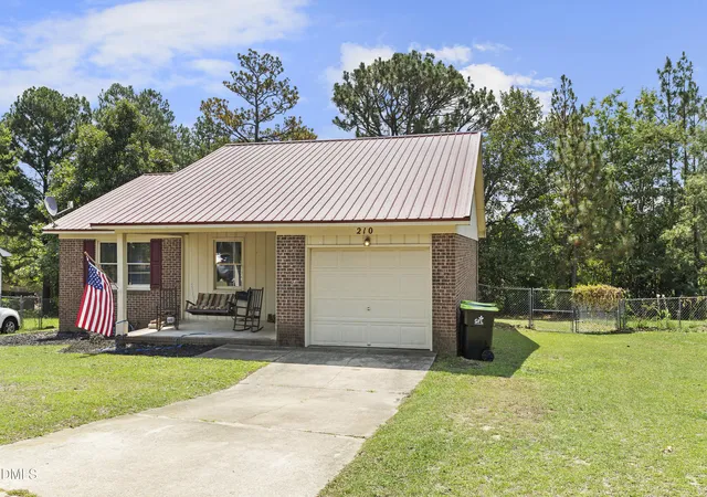 Homes for sale in Spring Lake, NC | 210 Eppingdale Dr, Spring Lake, NC 28390 | MLS# 10178519