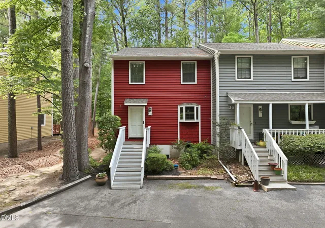 Homes for sale in Durham, NC | 35 Willow Bridge Dr, Durham, NC 27707 | MLS# 10174939