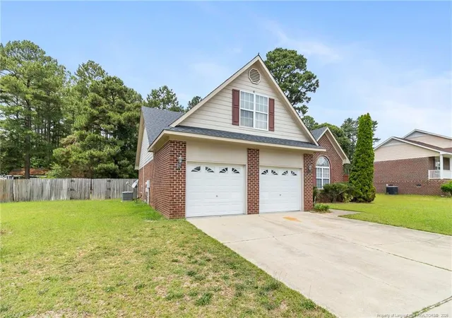 Homes for sale in Raeford, NC | 107 Hollow Ln, Raeford, NC 28376 | MLS# 763700