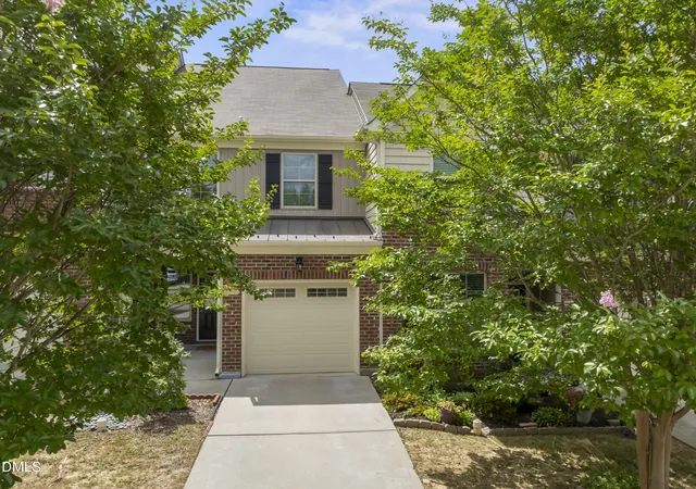 Homes for sale in Cary, NC | 707 Davenbury Wy, Cary, NC 27513 | MLS# 10175223