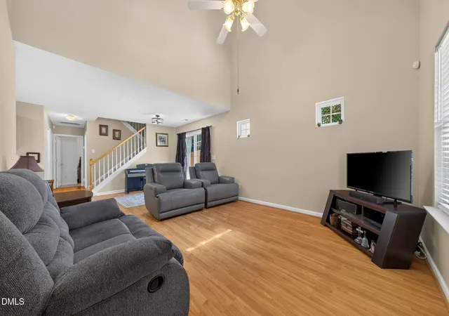 Photo 4 of Single family home for sale at 5512 Roan Mountain Pl, Raleigh, NC 27613 | MLS# 10176508 | Listing updated on 2026-09-03