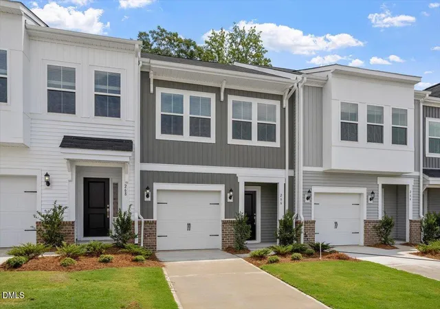 3rd image of 266 Elyse Overlook Lp #4, Sanford, NC 27332 | MLS# 10174711