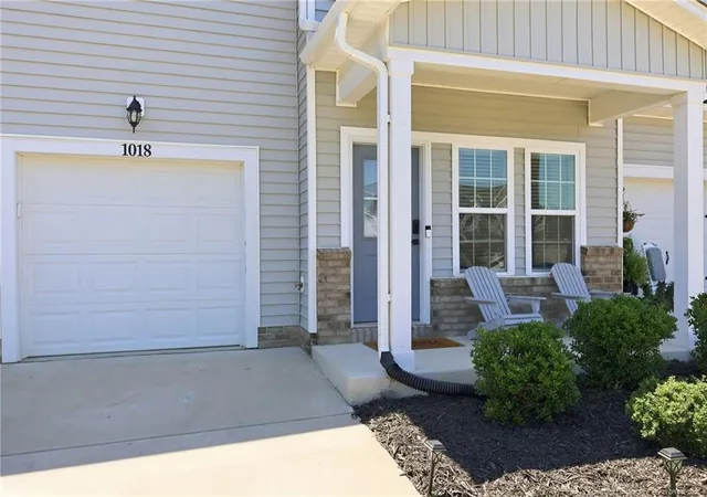 2nd image of 1018 Kensington Park Rd, Fayetteville, NC 28311 | MLS# 764445