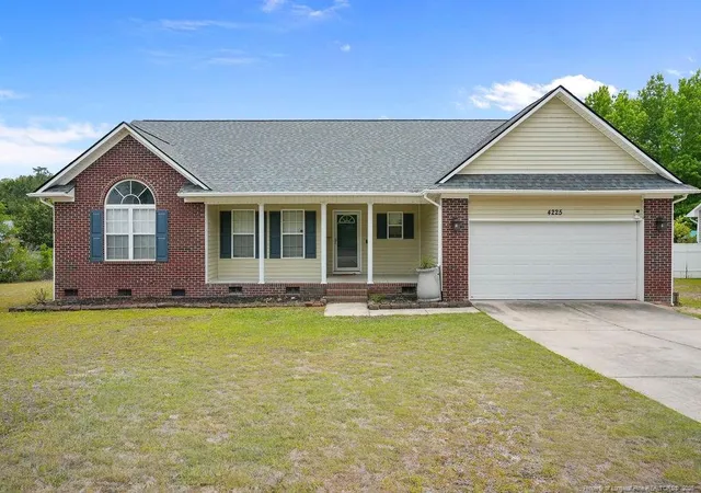 Photo 1 of Sale Pending at 4225 Redmill Ln, Hope Mills, NC 28348 | MLS# 764379 | Listing updated on 2026-08-20