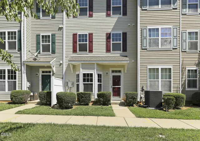 Photo 3 of Condo for sale at 11100 Gwynn Oaks Dr #103, Raleigh, NC 27614 | MLS# 10174444 | Listing updated on 2026-09-10