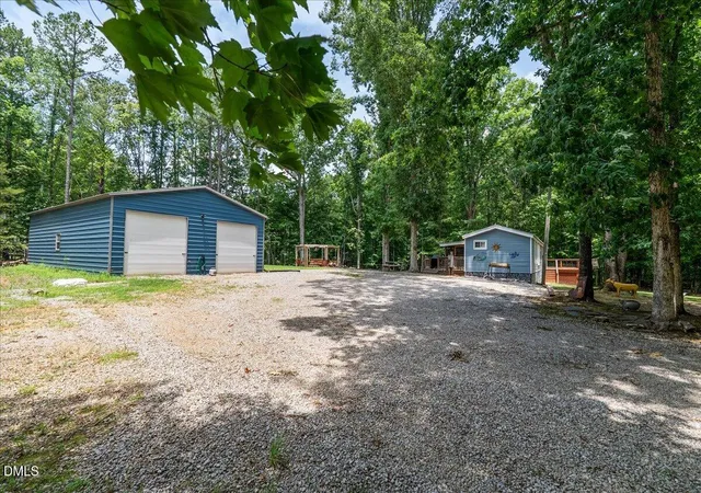 2nd image of 111 Nature Ln, Henderson, NC 27537 | MLS# 10176921