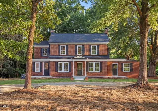 Photo 2 of Sale Pending at 1424 Carthage St, Sanford, NC 27330 | MLS# 10175806 | Listing updated on 2026-07-18