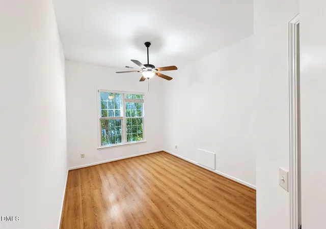 Photo 4 of Sale Pending at 1632 Heritage Garden St, Wake Forest, NC 27587 | MLS# 10175565 | Listing updated on 2026-09-05